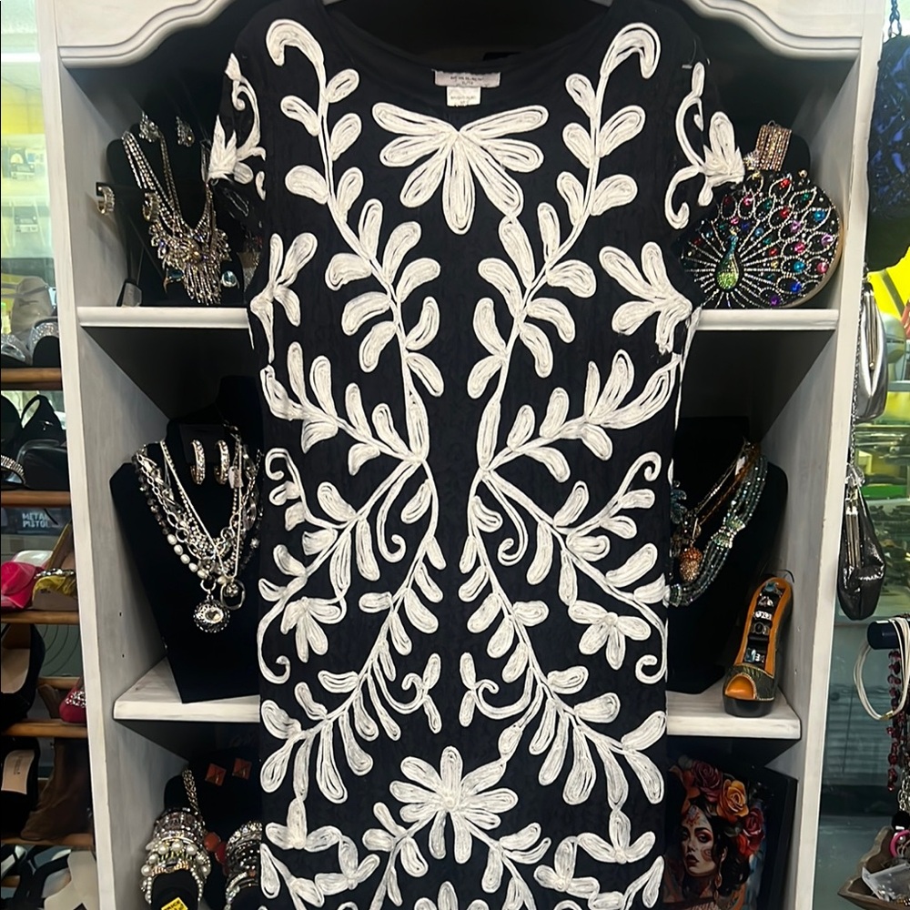 Elegant Black and White Floral Dress